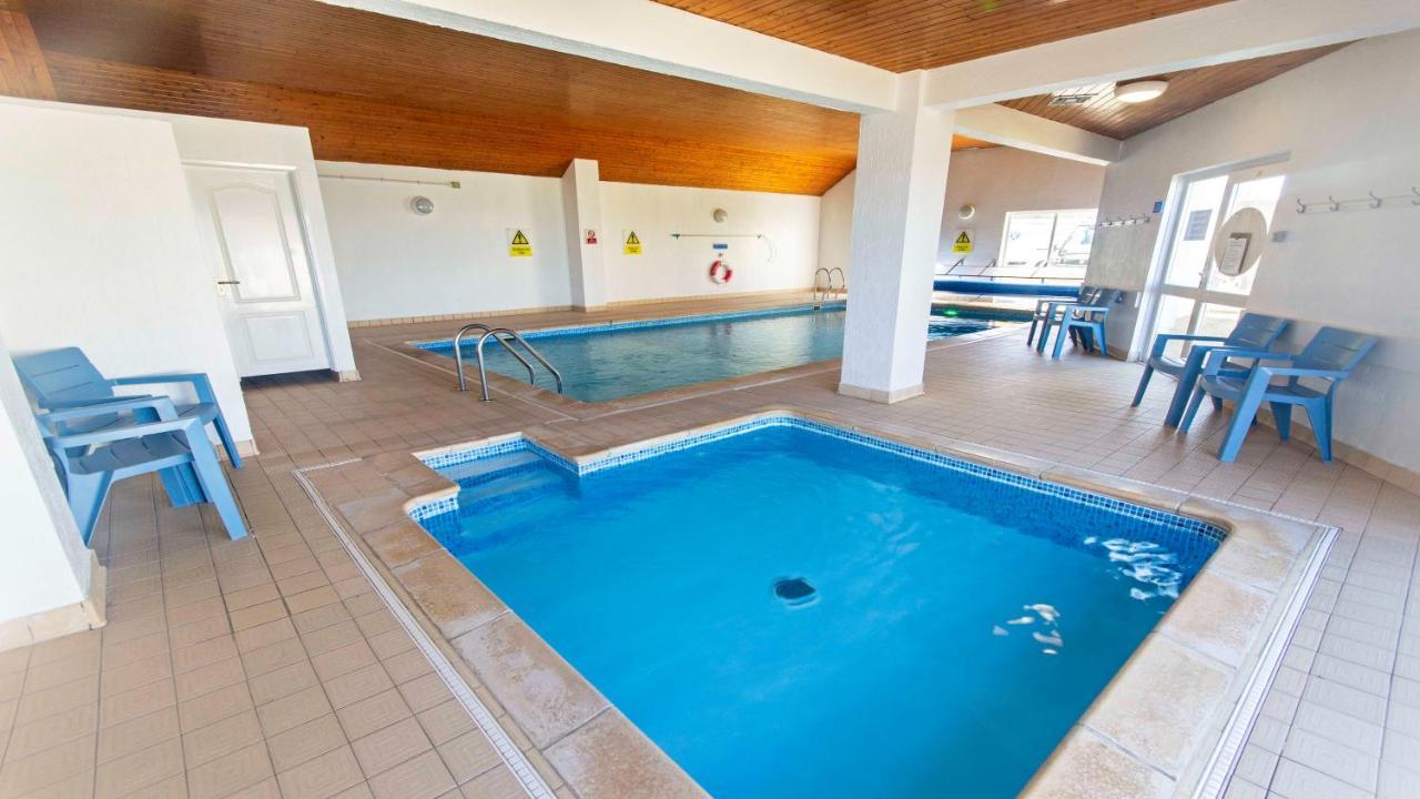 Clifton Court Apt 23 With Seaviews & Heated Pool Apartment Croyde Exterior foto